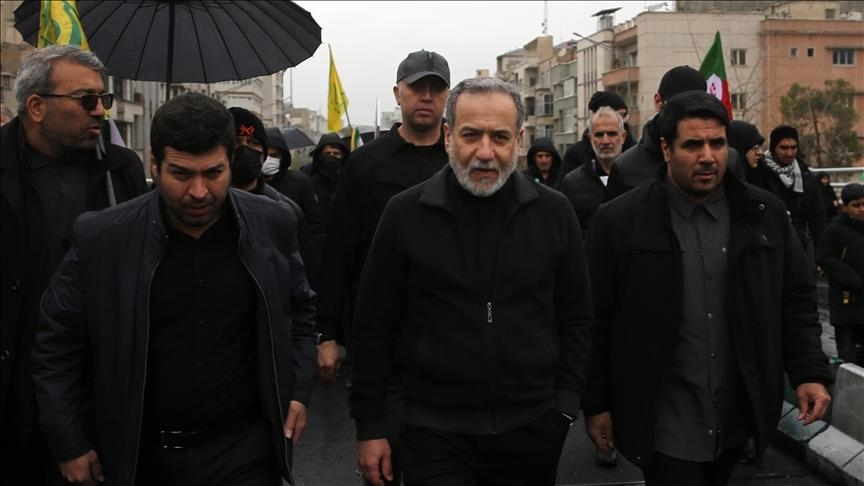 Iran : Araghchi affirme la solidité du système politique malgré les frappes américano-israéliennes