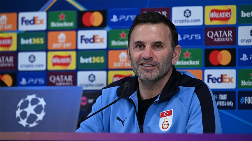 Galatasaray Teknik Direktörü Buruk: Buradan turu geçerek ayrılmayı hayal ediyorum