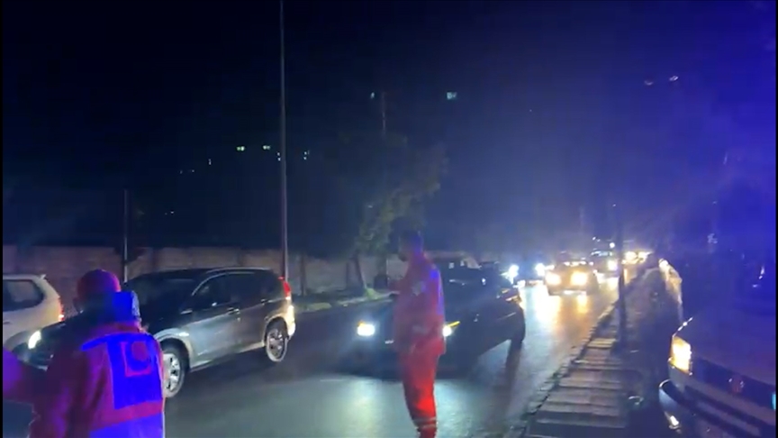 İsrail'in tahliye ve saldırı tehdidinin ardından Lübnan'ın Sur kentinden kuzeye doğru göç dalgası yaşanıyor