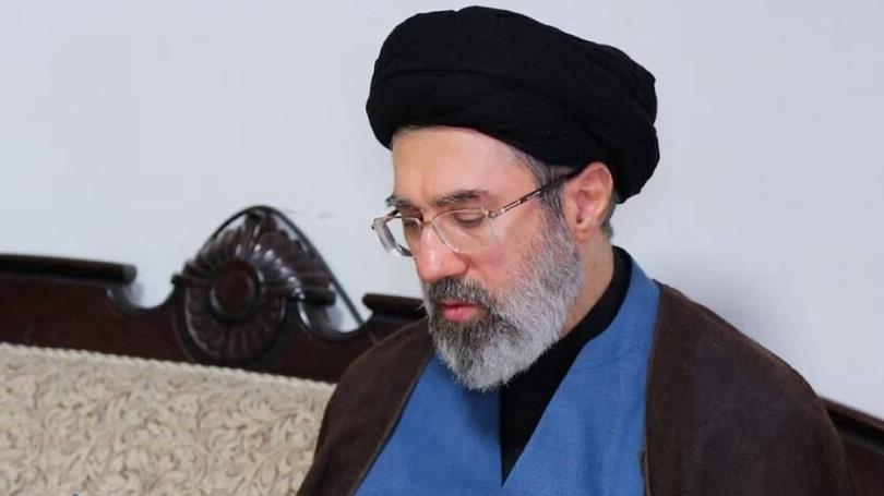 مجتبى خامنئي: قتلة علي لاريجاني سيدفعون الثمن قريبا