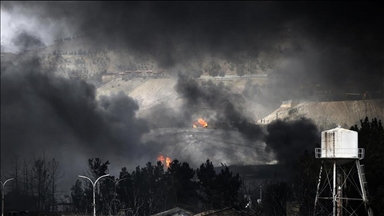 حمله هوایی آمریکا به پایگاه‌های موشکی ایران در نزدیکی تنگه هرمز