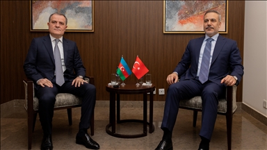 Turkish foreign minister meets Azerbaijani, Pakistani counterparts in Riyadh