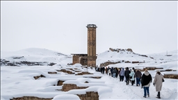 Anadolu'nun giriş kapısı Ani her yıl daha fazla ziyaretçi çekiyor