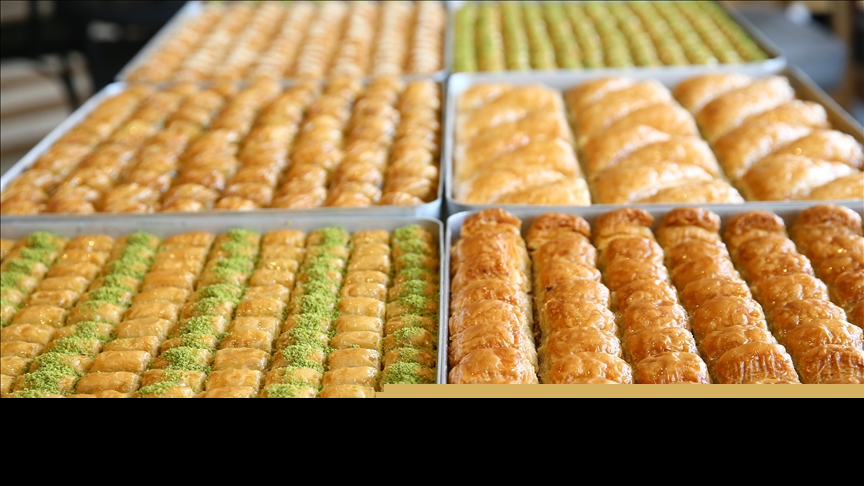 Ramazan sonrası beslenmede aşırıya kaçmak kalp krizi riskini artırıyor