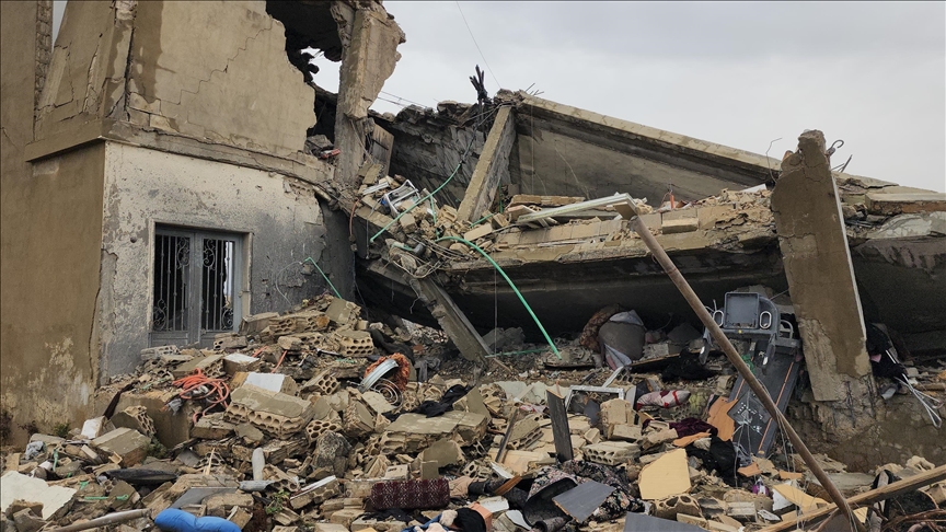 Israeli attacks kill 4 in southern Lebanon