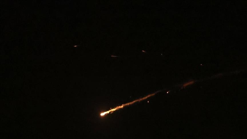 Satu tewas dan lima luka akibat serangan rudal Iran ke Israel tengah