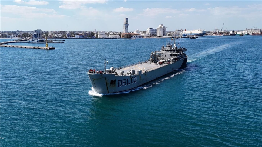 2 vessels carrying Russian oil and gas set to arrive in Cuba: Report