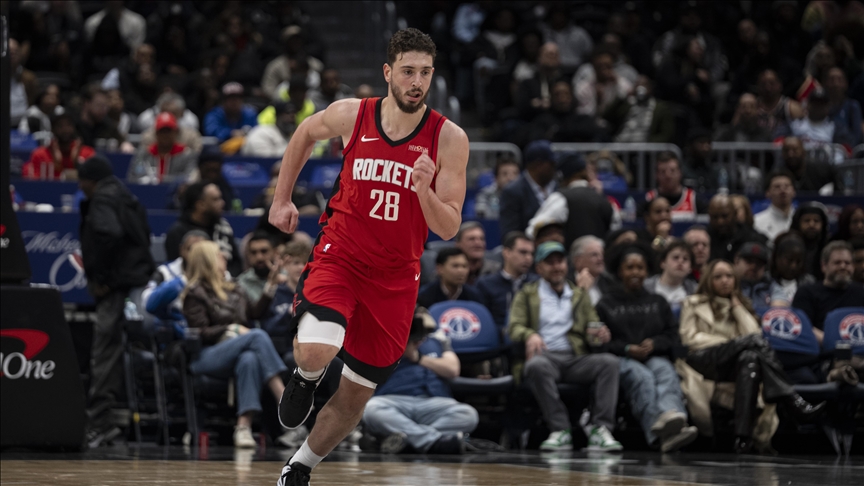 NBA'de Rockets, Alperen Şengün'ün "double-double" yaptığı maçta Lakers'a yenildi