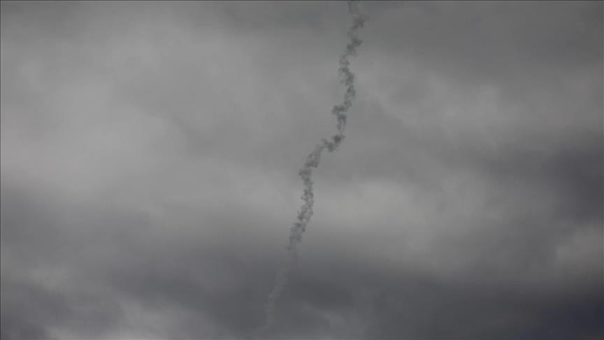 صواريخ ومسيّرات إيرانية تستهدف 5 دول خليجية الخميس