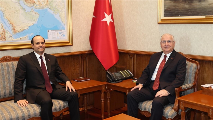 Turkish, Qatari defense chiefs discuss bilateral, regional security