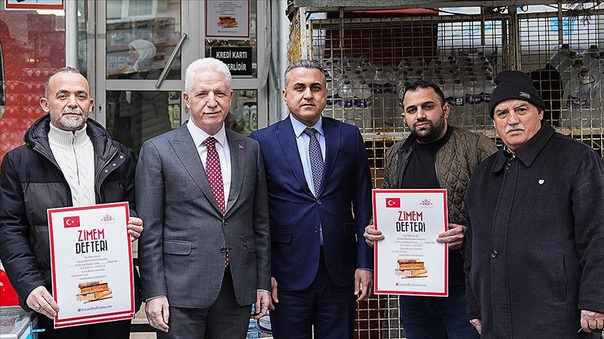 İstanbul Valisi Davut Gül, "zimem defteri" çalışmasına katıldı