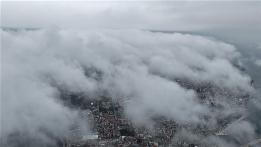 Dîmenê Sînopê yê di nava mij û dûmanê da hat kişandin