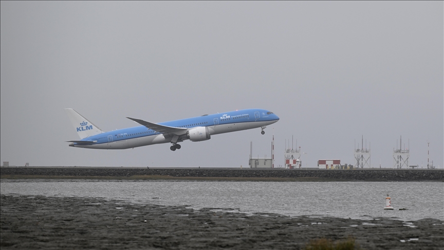 KLM extends suspension of Dubai, Riyadh, Dammam flights until May 17
