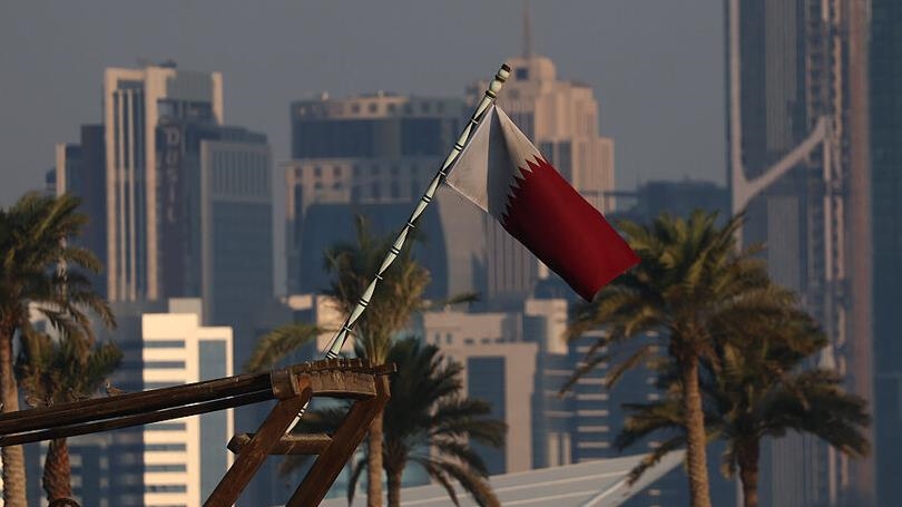 قطر: الملحقان العسكري والأمني بسفارة إيران بالدوحة غير مرغوب فيهما 