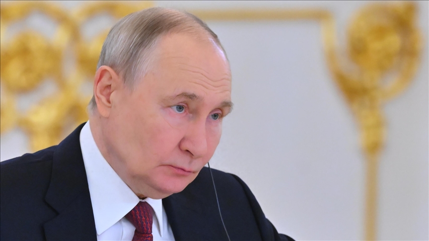 Poutine présente ses condoléances au Guide suprême iranien suite au décès du chef des services de sécurité