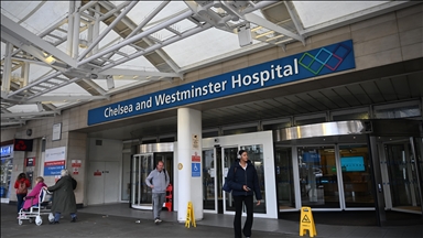 Meningitis cases in south-east England rise to 27