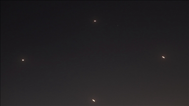 L'Iran lance une nouvelle salve de missiles balistiques contre le site gazier de Ras Laffan au Qatar