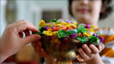 Bayramlarda geleneksel ziyaretlerin yerini alan tatil planları kuşaklar arası bağı zayıflatıyor