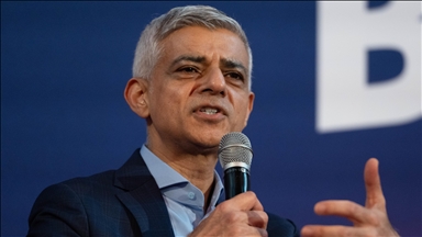 London mayor urges Labour to push for rejoining EU