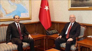 Turkish, Qatari defense chiefs discuss bilateral, regional security