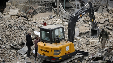 لە هێرشی ئەمریکا و ئیسرائیلدا بۆ سەر ناوچەکانی نیشتەجێبوونی مەدەنی لە ئێران ١٢ کەس کوژران