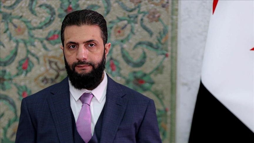 ئەحمەد شەرع: "وڵات لە پێکدادانەکان بەدوور دەگرین و بەردەوامین لە گەشەپێدان و بنیاتنانەوە"