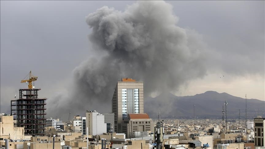 Иранские СМИ сообщили о гибели 13 человек при взрыве у КПП в городе Тебриз 