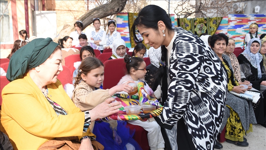 В Узбекистане сохраняется многовековая традиция приготовления сумаляка к Новрузу