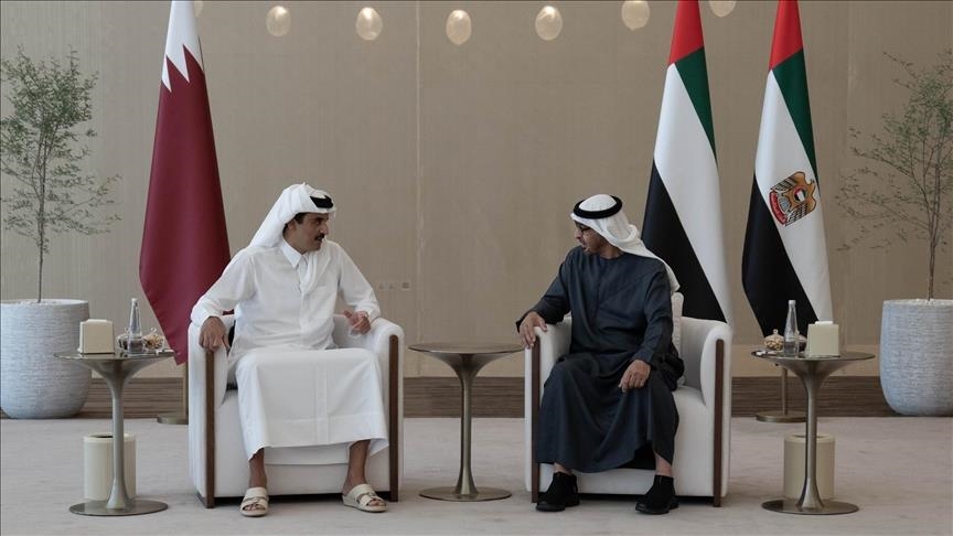 قطر والإمارات تؤكدان على أهمية إيجاد حلول تضمن أمن المنطقة واستقرارها