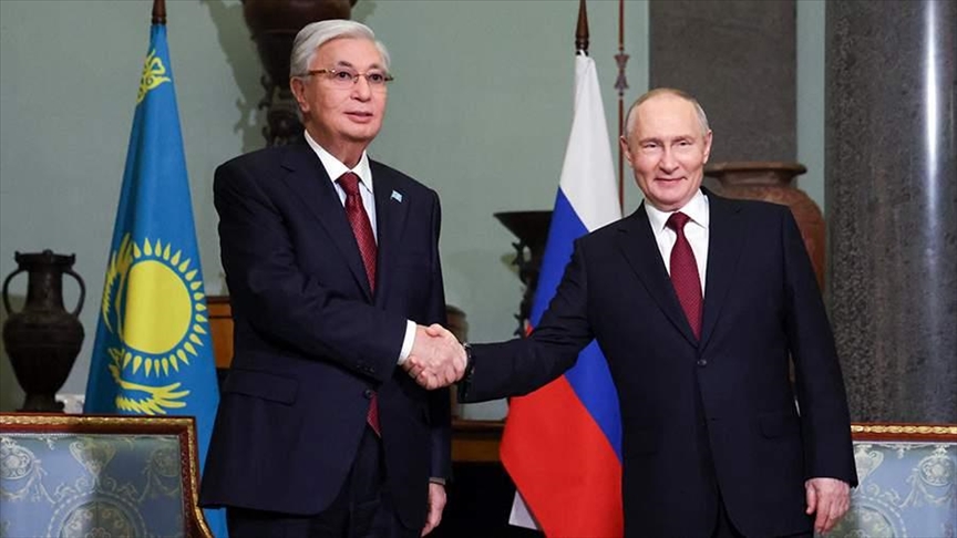 Токаев и Путин подтвердили готовность и далее всемерно развивать российско-казахстанские отношения