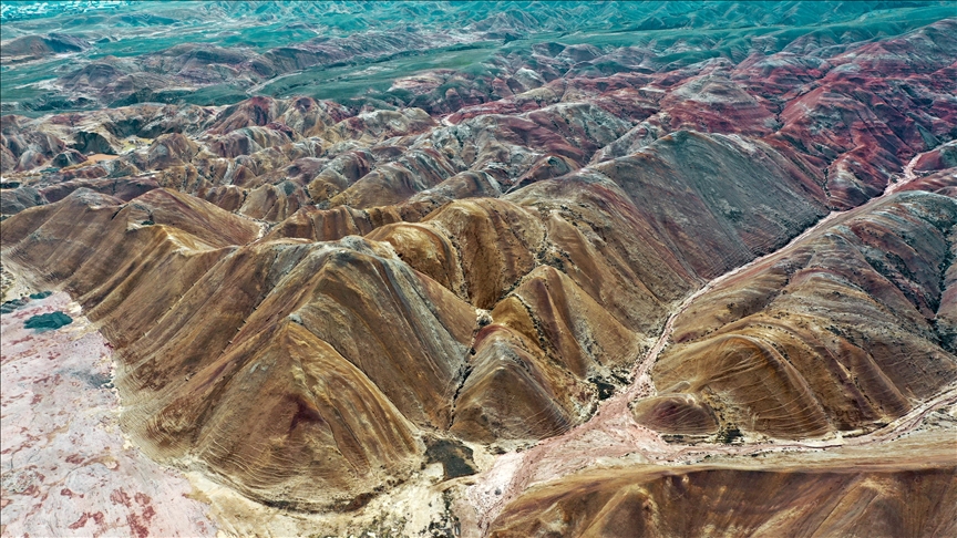 Li Îdirê li devera Girên Heftreng bedewiya biharê