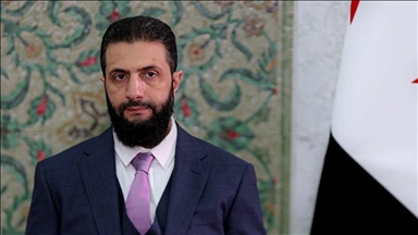 ئەحمەد شەرع: "وڵات لە پێکدادانەکان بەدوور دەگرین و بەردەوامین لە گەشەپێدان و بنیاتنانەوە"