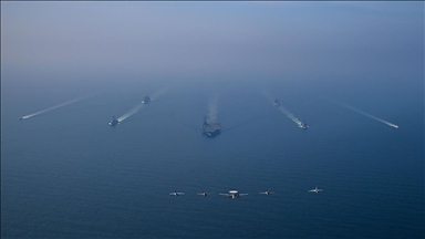 ABD'nin Orta Doğu'ya üç savaş gemisi ve yaklaşık 2 bin 500 asker daha konuşlandıracağı iddia edildi