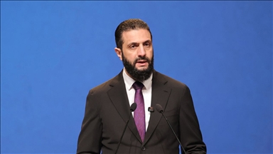 Suriye Cumhurbaşkanı Şara, "Suriye’yi çatışmalardan uzak tutarak kalkınma yolunda ilerlediklerini" söyledi