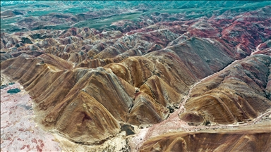 Li Îdirê li devera Girên Heftreng bedewiya biharê