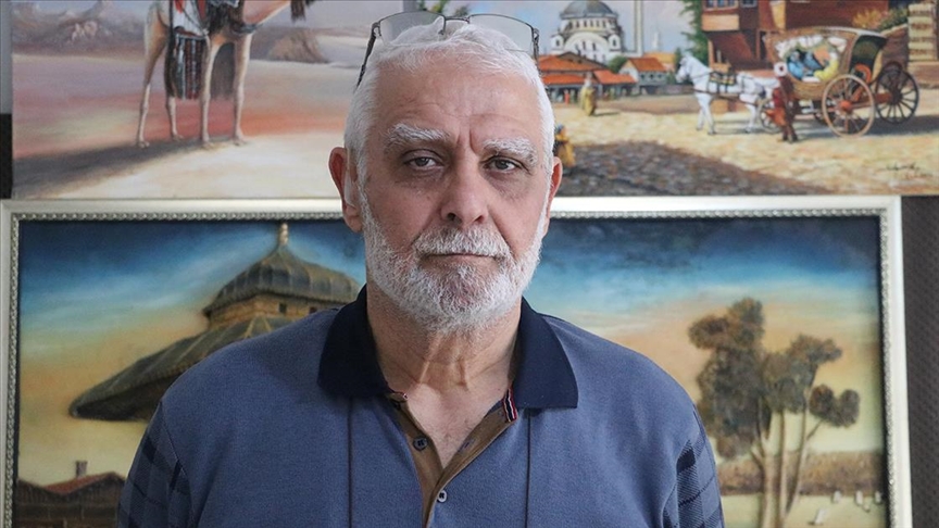 Renklerin büyülü dünyasına ömrünü adadı