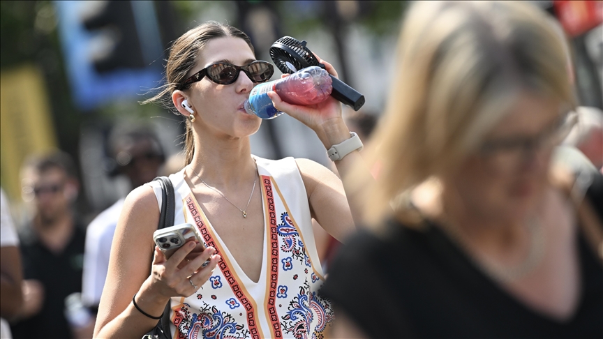 US records hottest temperature in March as Arizona hits 43C