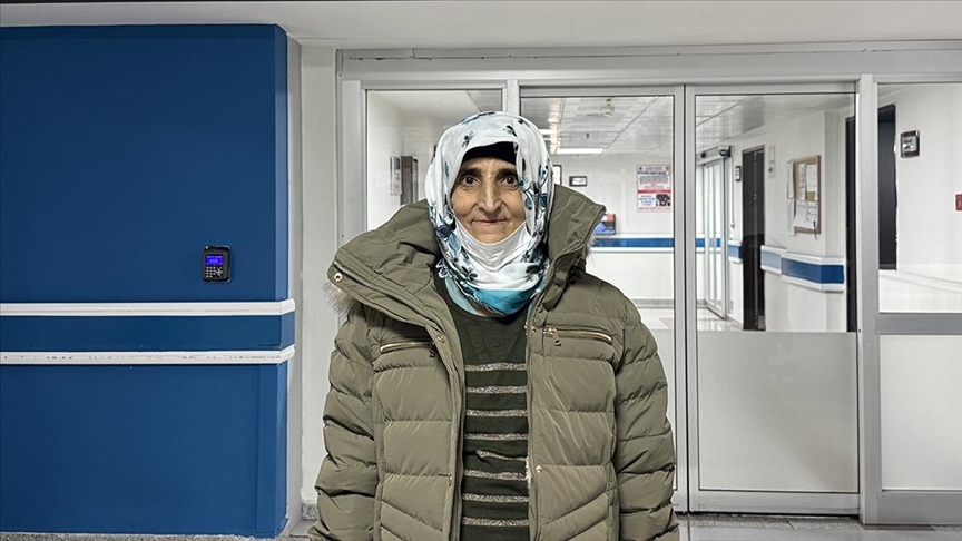 Kadavradan yapılan nakil engelli ailesine bakan kadına çifte bayram yaşattı