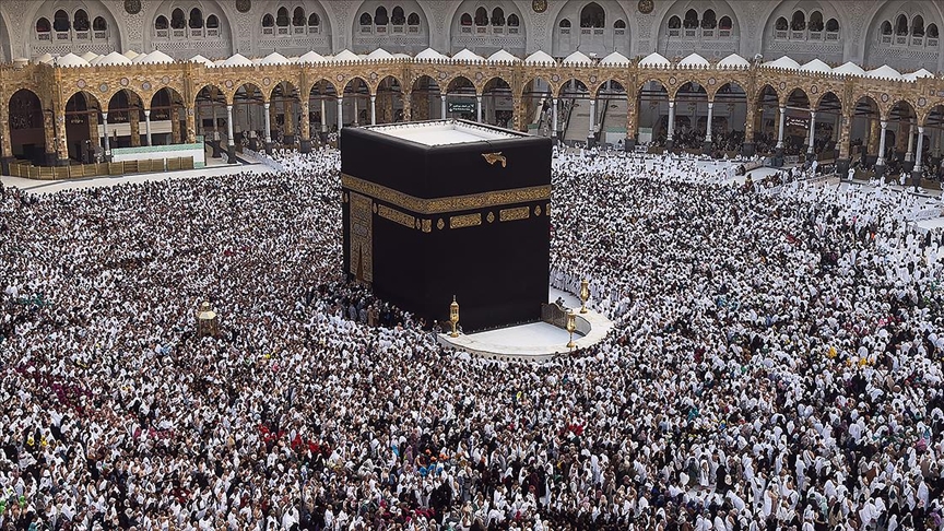 Umre seyahatlerinde vatandaşlara kayıt dışı organizasyon uyarısı