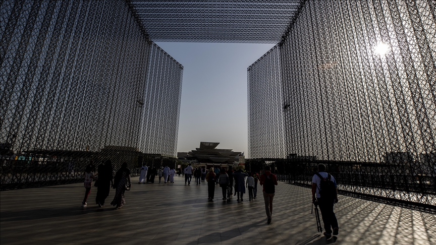 L'Iran menace de frapper Ras el-Khaïmah aux Émirats arabes unis et ordonne l'évacuation des habitants