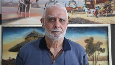 Renklerin büyülü dünyasına ömrünü adadı