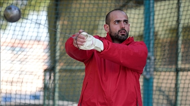 İşitme engelli milli çekiç sporcusu Muhammed, kariyerini şampiyonlukla noktalamak istiyor