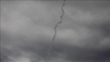 الدفاع الكويتية: اعتراض 9 صواريخ باليستية و4 مسيرات 