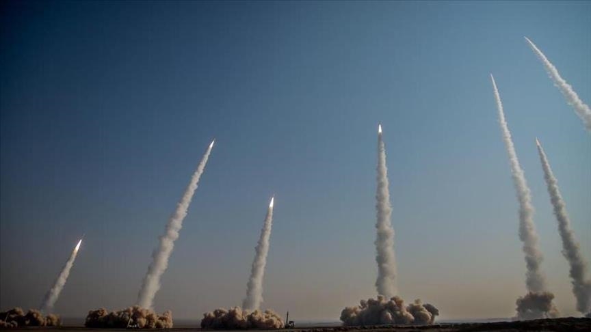 إيران: نعلن تفوقنا الصاروخي بسماء إسرائيل وسنستخدم منظومات جديدة