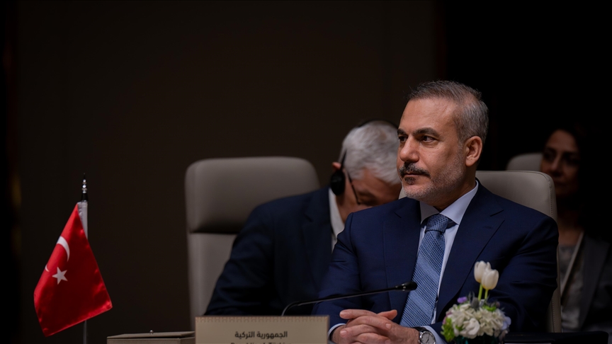 Turkish foreign minister discusses efforts to end Iran war with counterparts from Gulf