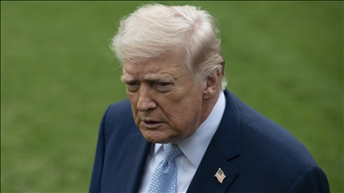 Trump says Iran wants to make a deal, he does not