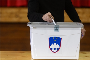 Otvorena birališta: U Sloveniji se održavaju jubilarni deseti parlamentarni izbori