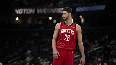 NBA'de Rockets, Alperen Şengün'ün "double-double" yaptığı maçta Heat'i yendi