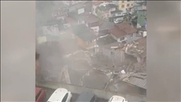 İstanbul Fatih'te 2 bina çöktü