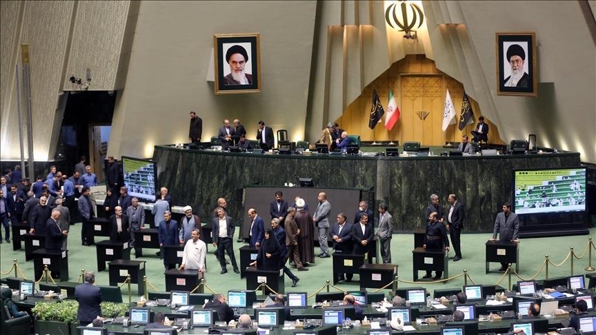 L’Iran dément toute négociation avec les États-Unis, Qalibaf dénonce des « fausses informations »